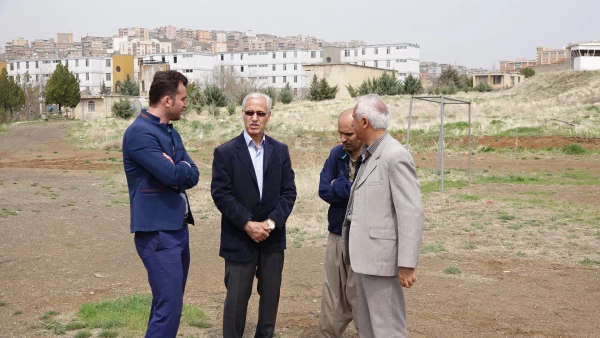 توصیه های دکتر بیژن ذوالفقار نسب در خصوص؛ 

احداث زمین چمن مصنوعی دانشگاه فرهنگیان کردستان 8