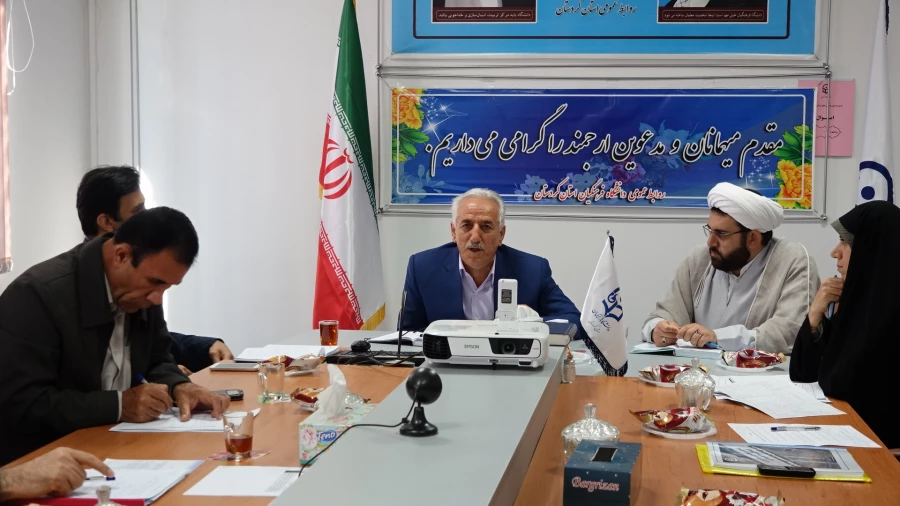 در مدیریت دانشگاه فرهنگیان استان کردستان برگزار شد: 

جلسه ستاد بیست و هفتمین جشنواره  دانشجو معلمان دانشگاه فرهنگیان کردستان 3