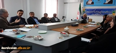 در مدیریت دانشگاه فرهنگیان کردستان برگزار شد:

جلسه شورای آموزشی پردیس های دانشگاه