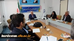 در مدیریت دانشگاه فرهنگیان کردستان برگزار شد:

جلسه شورای آموزشی پردیس های دانشگاه 5