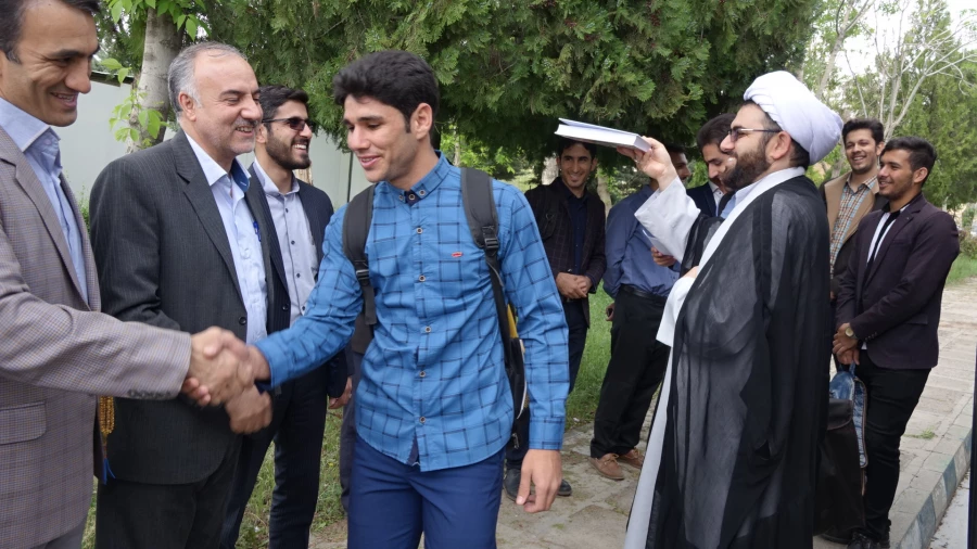 گزارش تصویری اعزام دانشجویان؛

دیدار با مقام معظم رهبری (مدظله العالی)  3