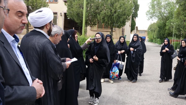 گزارش تصویری اعزام دانشجویان؛

دیدار با مقام معظم رهبری (مدظله العالی)  4