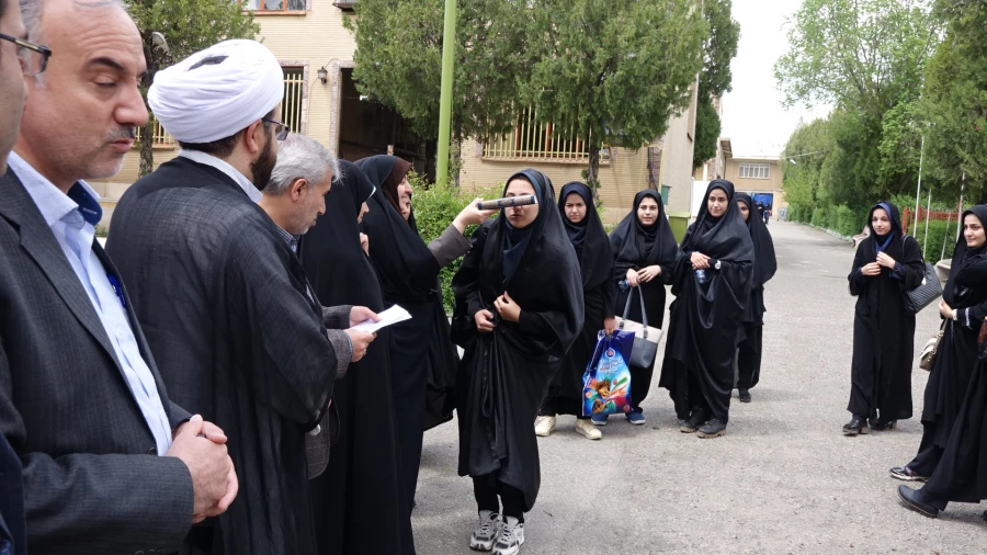 گزارش تصویری اعزام دانشجویان؛

دیدار با مقام معظم رهبری (مدظله العالی)  4