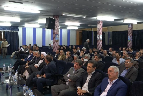 گزارش تصویری برکزاری ،

مراسم تجلیل هفته آموزش و بزرگداشت مقام شامخ معلم  11