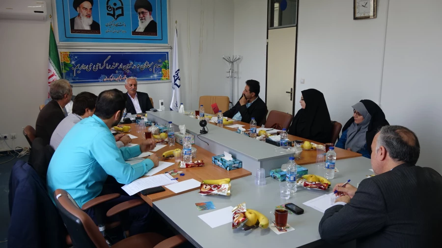 در مدیریت دانشگاه فرهنگیان استان کردستان برگزار شد:

شورای هماهنگی فعالیت های فرهنگی دانشگاه های استان کردستان 5