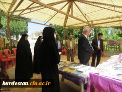 در پردیس بنت الهدی صدر سنندج برگزار شد:

بازدید دکتر معروفی از نمایشگاه جواهرانه 2