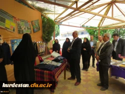 در پردیس بنت الهدی صدر سنندج برگزار شد:

بازدید دکتر معروفی از نمایشگاه جواهرانه 3