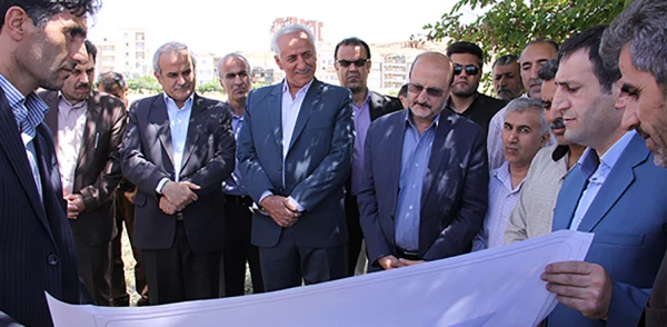 مراسم کلنگ زنی مجتمع مسکونی دانشگاه فرهنگیان کردستان  با حضور استاندار 2