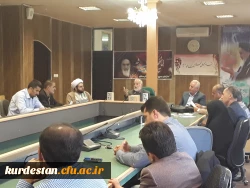 نشست هم اندیشی  در پردیس شهید مدرس برگزار شد:

بررسی اندیشه های حضرت امام (ره) 2