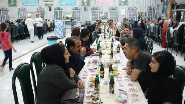 به همت مدیریت استانی دانشگاه فرهنگیان کردستان برگزار شد:

ضیافت افطاری با حضور پیشکسوتان ، اساتید و کارکنان   دانشگاه فرهنگیان کردستان  به روایت تصویر  4