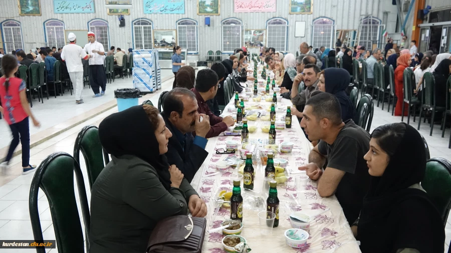 به همت مدیریت استانی دانشگاه فرهنگیان کردستان برگزار شد:

ضیافت افطاری با حضور پیشکسوتان ، اساتید و کارکنان   دانشگاه فرهنگیان کردستان  به روایت تصویر  4