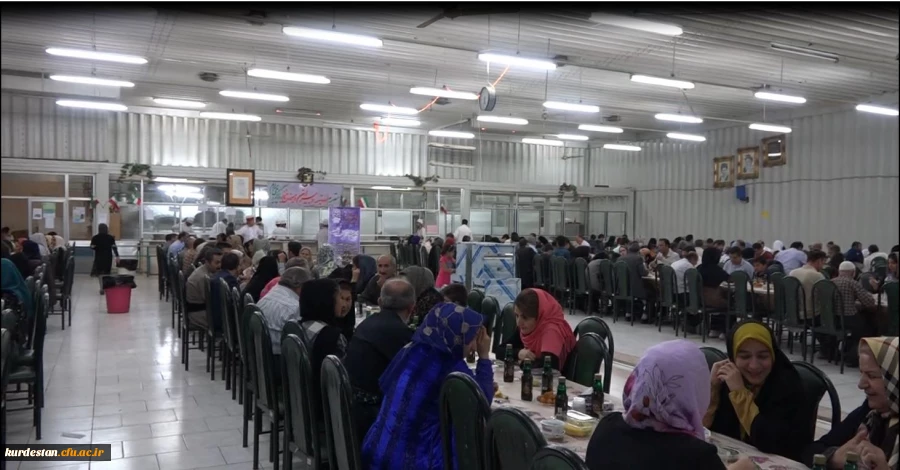 به همت مدیریت استانی دانشگاه فرهنگیان کردستان برگزار شد:

ضیافت افطاری با حضور پیشکسوتان ، اساتید و کارکنان   دانشگاه فرهنگیان کردستان  به روایت تصویر  13