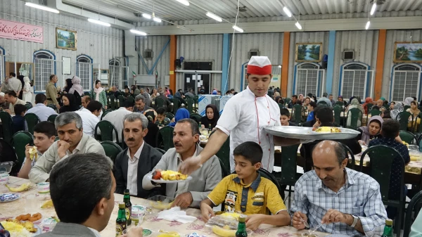 به همت مدیریت استانی دانشگاه فرهنگیان کردستان برگزار شد:

ضیافت افطاری با حضور پیشکسوتان ، اساتید و کارکنان   دانشگاه فرهنگیان کردستان  به روایت تصویر  10