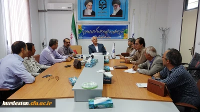 در مدیریت دانشگاه فرهنگیان کردستان برگزار شده:

جلسه هم اندیشی اعضای هیات علمی تطبیقی  دانشگاه با دکتر معروفی مدیریت استانی