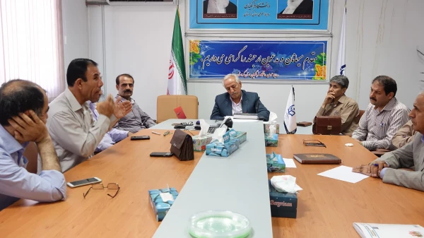 در مدیریت دانشگاه فرهنگیان کردستان برگزار شده:

جلسه هم اندیشی اعضای هیات علمی تطبیقی  دانشگاه با دکتر معروفی مدیریت استانی 5