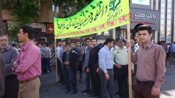 گزارش تصویری:

حضور دانشجویان، اساتید و کارکنان دانشگاه فرهنگیان در راهپیمایی روز قدس 3