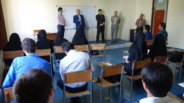 در دانشگاه فرهنگیان کردستان انجام شد:

بازدید دکتر معروفی از روند برگزاری کلاس های مهارت آموزی ماده 28 5