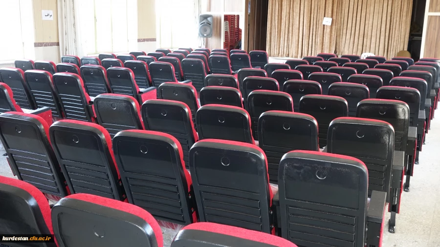 با حضور دکتر معروفی انجام شد:

راه اندازی و تجهیز سالن اجتماعات 130 نفری پردیس بنت الهدی صدر سنندج 4