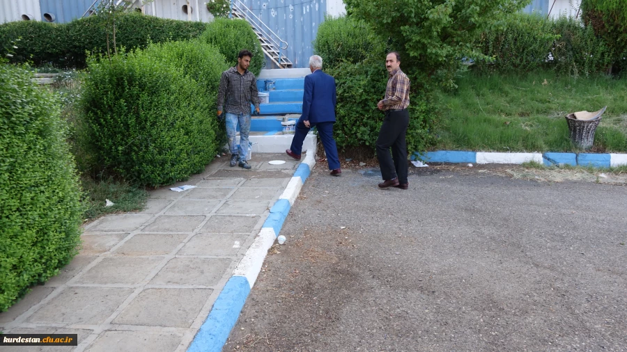 در راستای اقدامات عمرانی تابستان 96 انجام شدک

زیبا سازی و رنگ آمیزی فضای محیطی پردیس شهید مدرس و بنت الهدی صدر 3