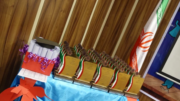 در پردیس بنت الهدی صدر برگزار شد:

جشن دانش آموختگی دانشجویان ورودی 92 دانشگاه فرهنگیان کردستان 4