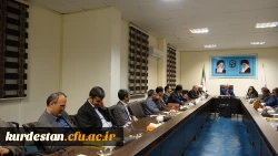 در مدیریت دانشگاه فرهنگیان کردستان برگزار شد:

جلسه هم اندیشی  اعضاء هیات علمی پردیس های استان با دکتر معروفی
 4