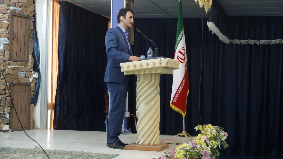 در پردیس شهید مدرس سنندج برگزار شد:

آیین آغاز سال تحصیلی دانشجویان جدید الورود دانشگاه فرهنگیان کردستان 2