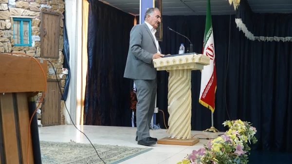 در پردیس شهید مدرس سنندج برگزار شد:

آیین آغاز سال تحصیلی دانشجویان جدید الورود دانشگاه فرهنگیان کردستان 8