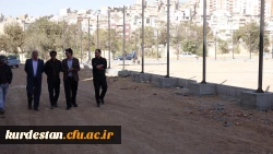 بازدید دکتر معروفی از روند پیشرفت پروژه زمین چمن مصنوعی دانشگاه فرهنگیان کردستان 4
