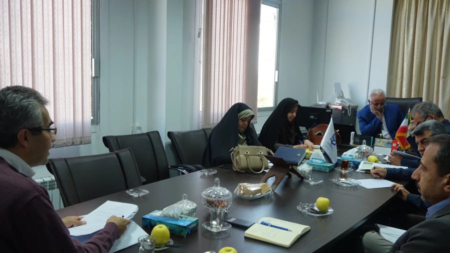 در مدیریت امور پردیس های  دانشگاه فرهنگیان استان کردستان برگزار شد: 

اولین جلسه شورای پژوهش در سال تحصیلی 97-96 2