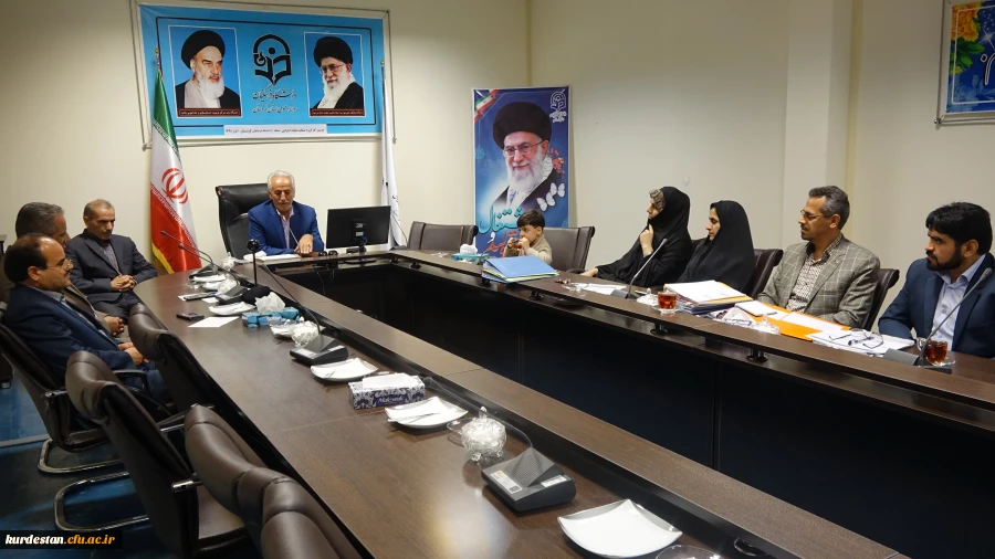 به میزبانی دانشگاه فرهنگیان استان کردستان برگزارشد:

دومین جلسه کارگروه تخصصی منتخب هیأت اجرایی منابع انسانی منطقه 10کشور 2