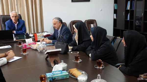 در مدیرت امور پردیس های دانشگاه فرهنگیان کردستان برگزار شد:

 جلسه اعضای شوری صنفی دانشگاه فرهنگیان کردستان با دکتر معروفی 3