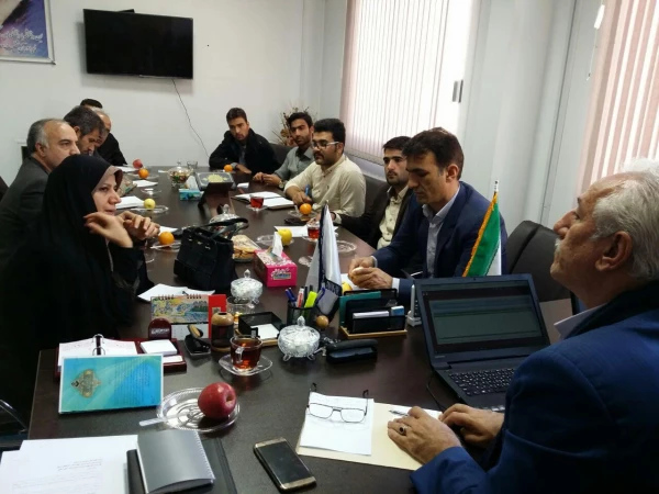 سرپرست دانشگاه فرهنگیان کردستان درجلسه ستاد کمک رسانی به زلزله زدگان کرمانشاه مطرح کرد:

دانشگاه فرهنگیان کردستان آماده هرگونه کمک به زلزله زدگان کرمانشاه است. 2