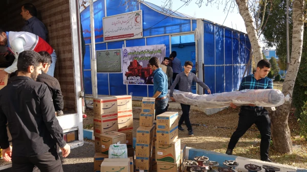 ارسال محموله کمک های دانشگاه فرهنگیان کردستان به زلزله زدگان  استان کرمانشاه 4