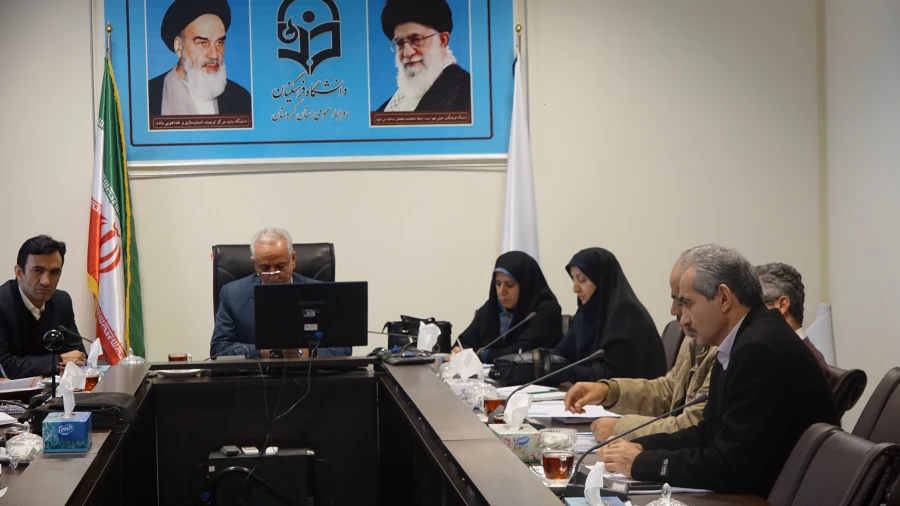 در مدیریت استانی برگزار شد:

اولین جلسه کمیته ارزیابی درونی دانشگاه فرهنگیان استان کردستان 
 4