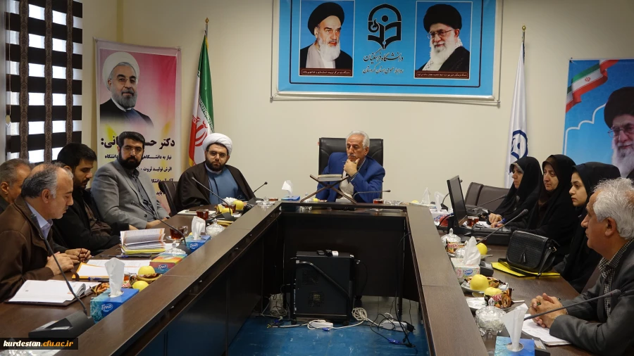 با حضور رئیس ستاد اقامه نماز استان کردستان:

جلسله ستاد اقامه نماز دانشگاه فرهنگیان استان کردستان برگزار گردید 3