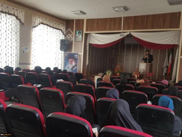 در پردیس دانشگاه فرهنگیان کردستان  برگزار شد:

دوره آموزشی نماز ؛ طرح معراج 2