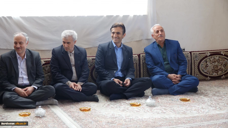 به مناست 22 اسفند روز شهدا انجام شد:

دیدار با خانواده شهدا دانشگاه فرهنگیان کردستان 2