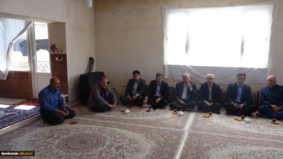 به مناست 22 اسفند روز شهدا انجام شد:

دیدار با خانواده شهدا دانشگاه فرهنگیان کردستان 4