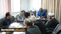 در مدیریت استانی برگزار شد:

اولین جلسه ستاد شاهد و ایثارگران مدیریت دانشگاه فرهنگیان استان کردستان
 4