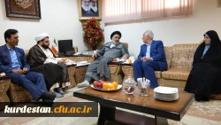 دیدار دکتر معروفی و مسئولین دانشگاه فرهنگیان کردستان با نماینده ولی فقیه در استان 4