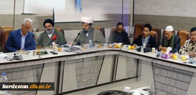 رییس دانشگاه فرهنگیان کردستان در سمینار بین المللی «آینده جهان در بستر تمدن نوین اسلامی با تکیه بر ظرفیت های ایران و اندونزی» عنوان کرد:

تدوین سند تحول بنیادین نظام آموزش و پرورش گامی بلند در راستای احیای تمدن اسلامی