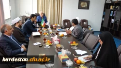 نشست معاون استان های ستاد همکاری حوزه های علمیه و وزارت آموزش و پرورش با دکتر معروفی مدیریت امور پردیس های استان کردستان 4