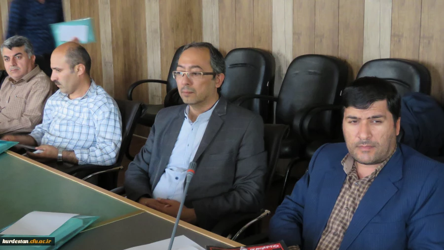 گزارش تصویری 

جلسه هم اندیشی با موضوع " اندیشه های امام (ره) 2