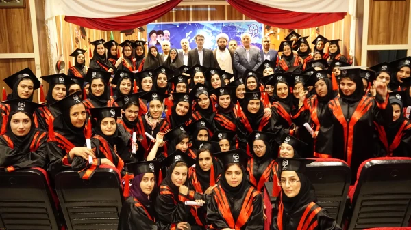 در پردیس بنت الهدی صدر برگزار شد:

جشن دانش آموختگی دانشجویان ورودی 93 دانشگاه فرهنگیان کردستان 6