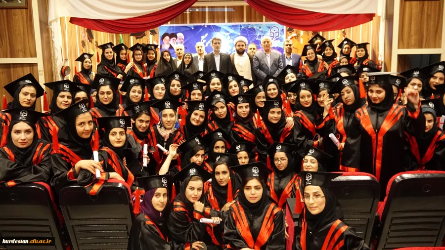 در پردیس بنت الهدی صدر برگزار شد:

جشن دانش آموختگی دانشجویان ورودی 93 دانشگاه فرهنگیان کردستان 6