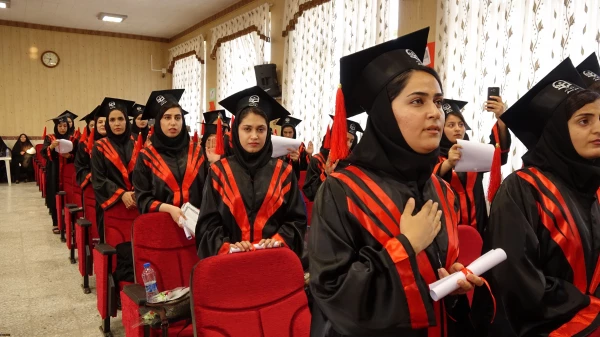 در پردیس بنت الهدی صدر برگزار شد:

جشن دانش آموختگی دانشجویان ورودی 93 دانشگاه فرهنگیان کردستان 12