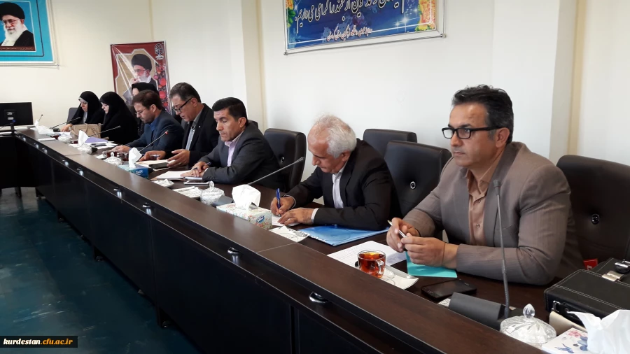 در سالن کنفرانس مدیریت امور پردیس های استان کردستان برگزار شد

کارگروه اجرایی، برگزاری مصاحبه ی پذیرفته شدگان چند برابر ظرفیت استخدام پیمانی آموزش و پرورش در سال 97 تشکیل شد. 5