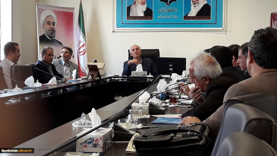 در سالن کنفرانس مدیریت امور پردیس های استان کردستان برگزار شد

کارگروه اجرایی، برگزاری مصاحبه ی پذیرفته شدگان چند برابر ظرفیت استخدام پیمانی آموزش و پرورش در سال 97 تشکیل شد. 8