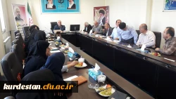 در سالن کنفرانس مدیریت امور پردیس های استان کردستان برگزار شد؛

جلسه هماهنگی با مصاحبه گران پذیرفته شدگان چند برابر ظرفیت آزمون استخدام پیمانی سال ۹۷ آموزش و پرورش استان کردستان 2