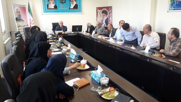 در سالن کنفرانس مدیریت امور پردیس های استان کردستان برگزار شد؛

جلسه هماهنگی با مصاحبه گران پذیرفته شدگان چند برابر ظرفیت آزمون استخدام پیمانی سال ۹۷ آموزش و پرورش استان کردستان 2